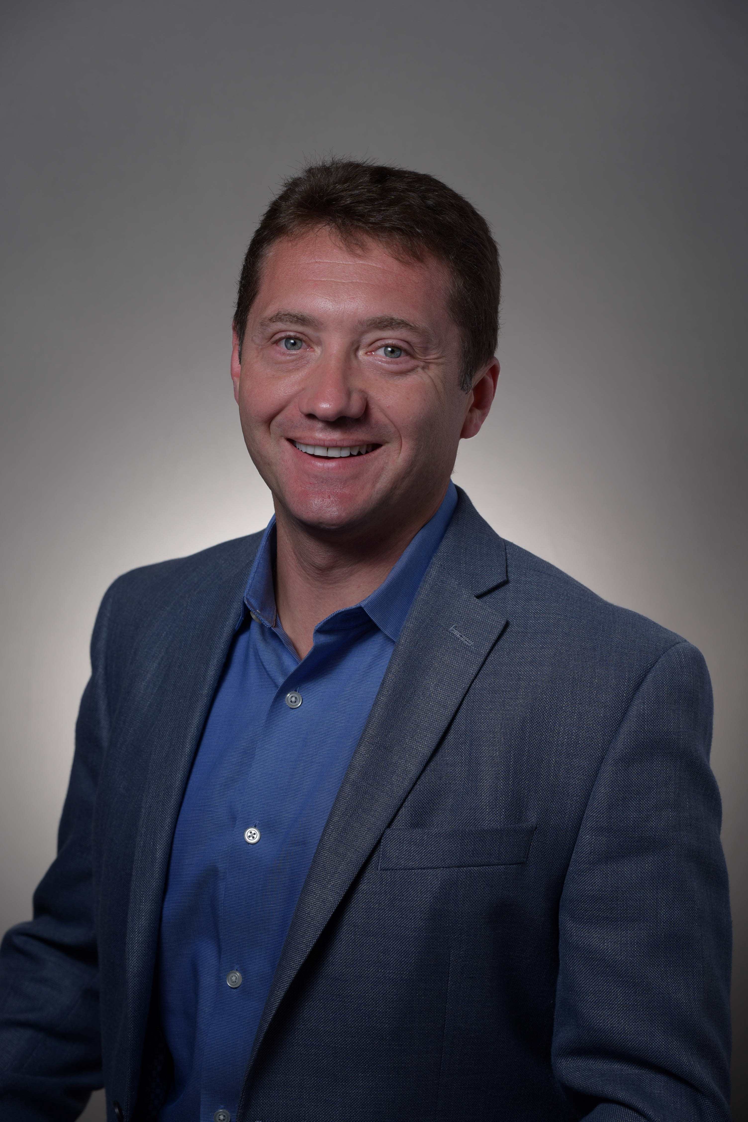 Boris Bacanurschi, DMD