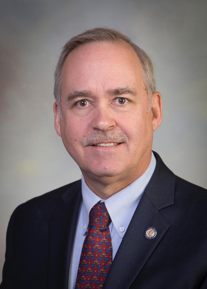 Brad Douglas Bekkedahl, BA, BS, DDS