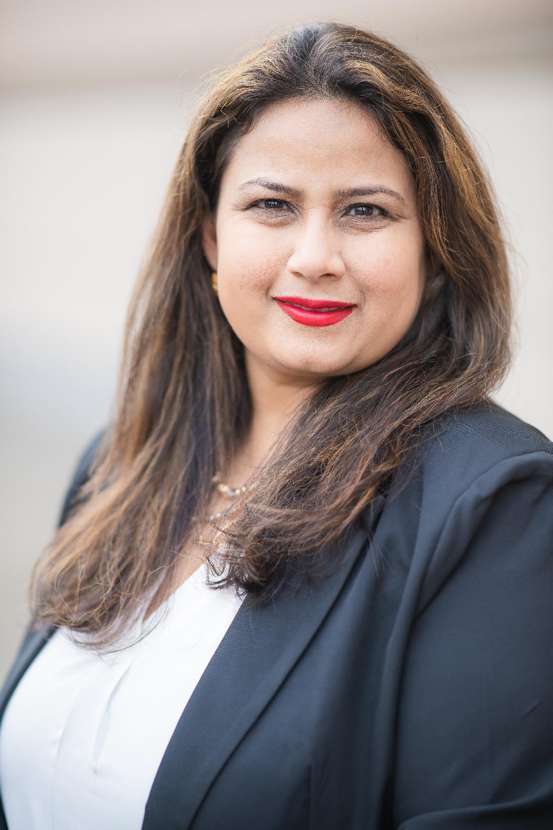 Parul Dua Makkar, DDS